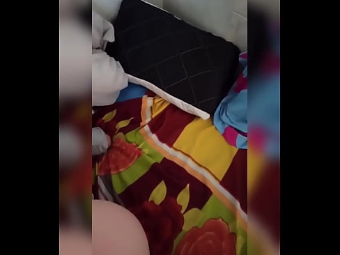 ❤️ Mening xonadoshim uyda yolg'iz qoladi, chunki eri ta'tilga ketadi va men uni sikish va eshagini sut bilan to'ldirish imkoniyatidan foydalanaman ☑ Super porno uz.porngifmag.ru